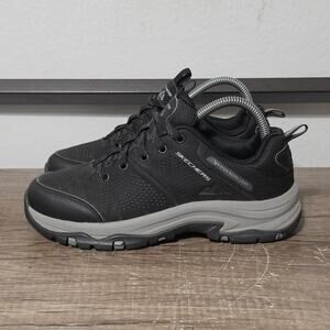 Skechers Relaxed Fit Trego Women's Water Resistant Hiking Shoes Size 7 Wide